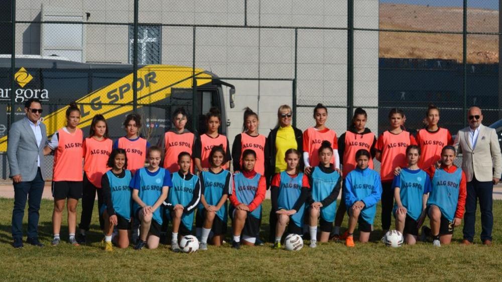 Gaziantep ALG Spor kadın futbolunun yeni yıldızlarını arıyor